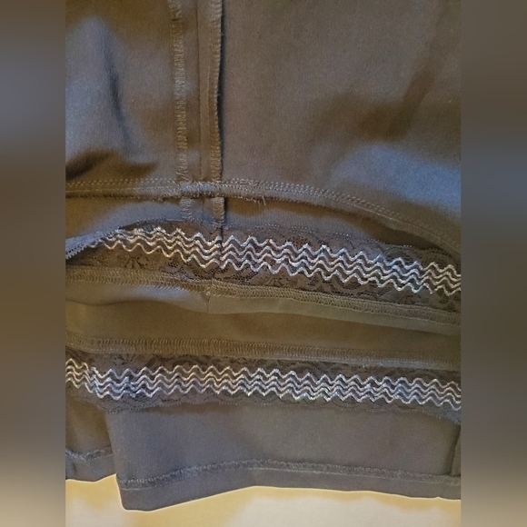 Shape FX black NWT Nancy black skirt in size 10 - Picture 7 of 10